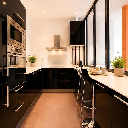 Apartmán L'insolite - 53m2, Cosy & Proche Cathedrale