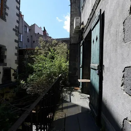 L'insolite - 53m2, Cosy & Proche Cathedrale Apartmán