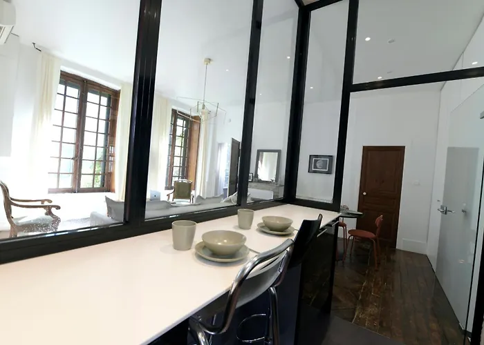 Appartement L'insolite - 53m2, Cosy&proche Cathédrale Clermont-Ferrand