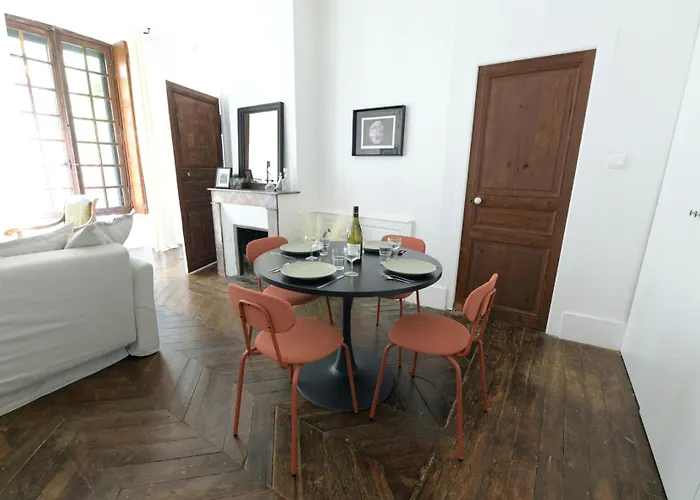 L'insolite - 53m2, Cosy & Proche Cathedrale * Clermont-Ferrand